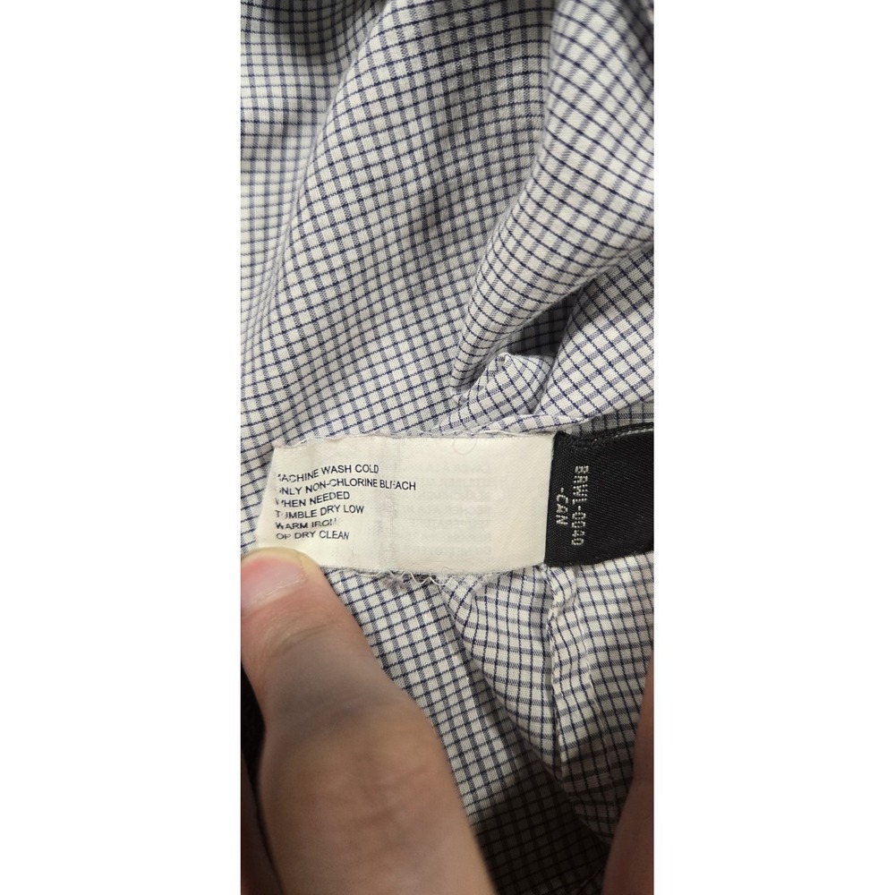 Banana Republic Button Up Shirt Women Medium White Navy Checked 100% Cotton Logo - Picture 9 of 10